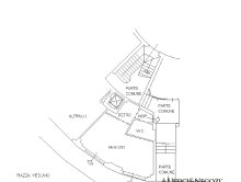 Income-generating shop with 2 corner windows