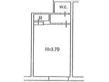 SHOP WITH LARGE WINDOW ON THE STREET