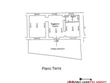 Apartment with private entrance and courtyard