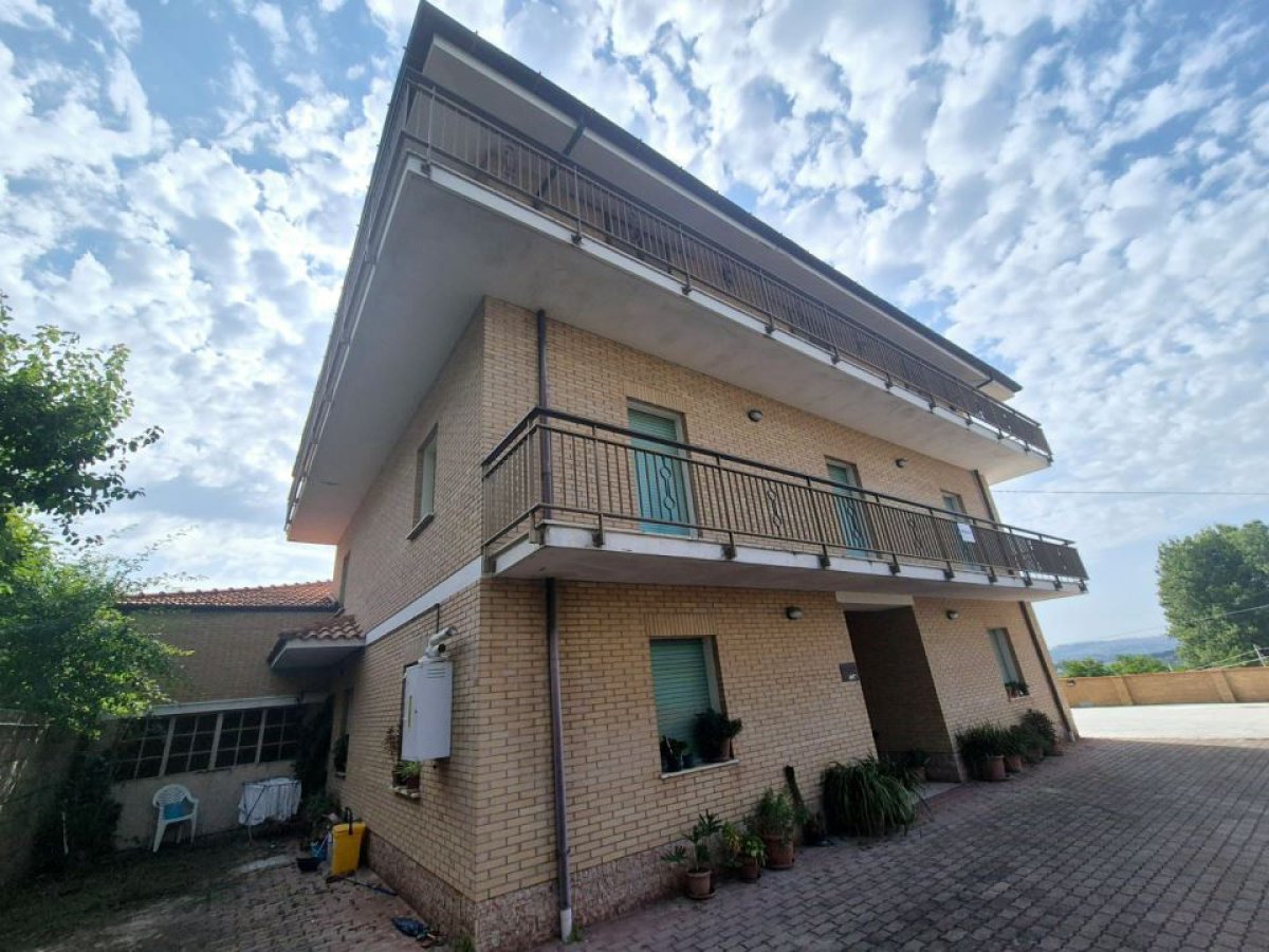 Villa for Sale Vacri Chieti, Sale Villa Vacri