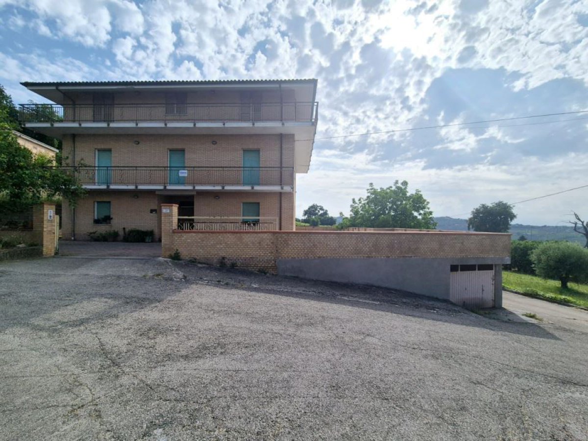 Villa for Sale Vacri Chieti, Sale Villa Vacri