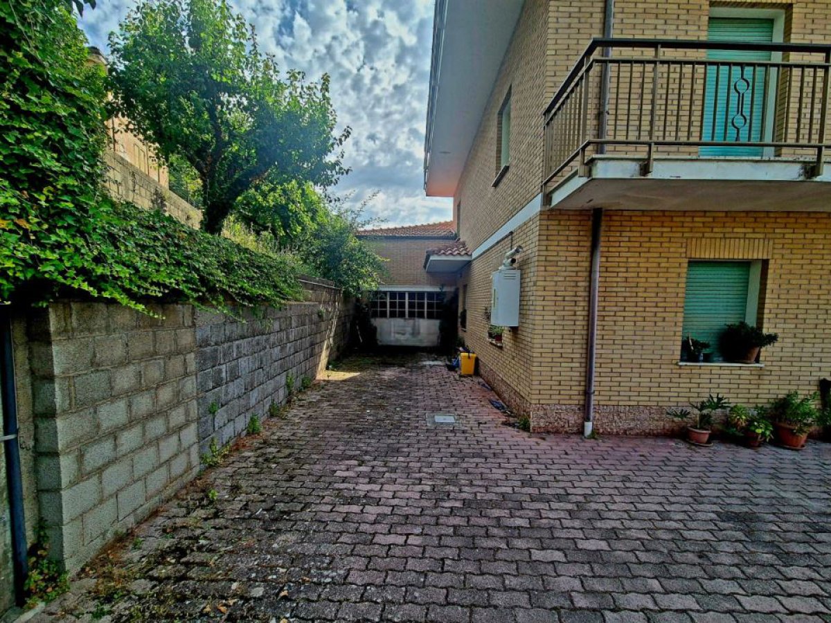 Villa for Sale Vacri Chieti, Sale Villa Vacri