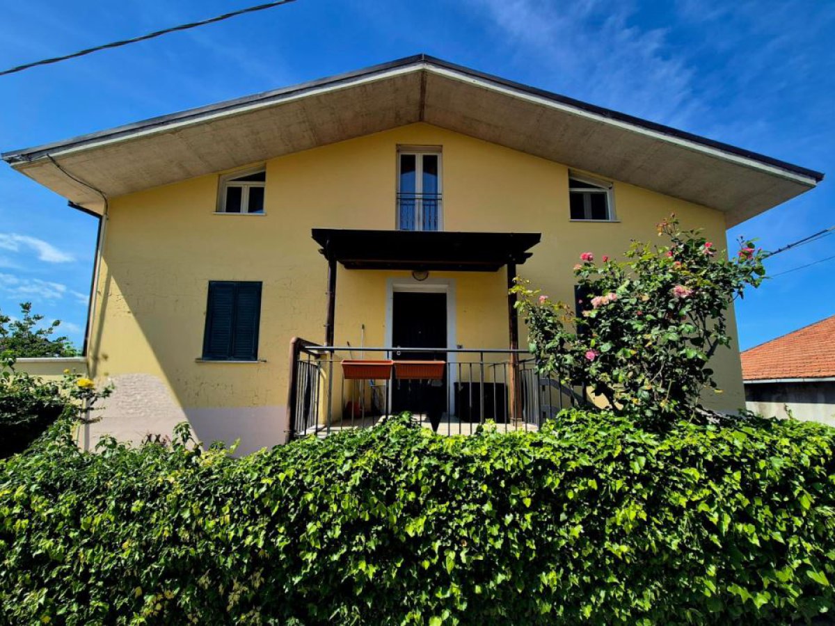 Villa for Sale Casalincontrada Chieti, Sale Villa Casalincontrada
