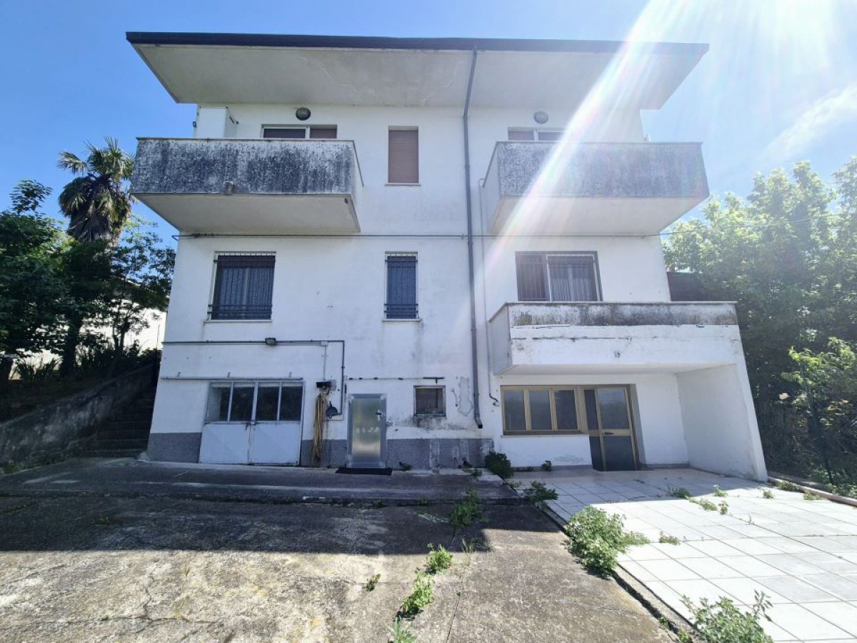 Villa for Sale Casalincontrada Chieti, Sale Villa Casalincontrada