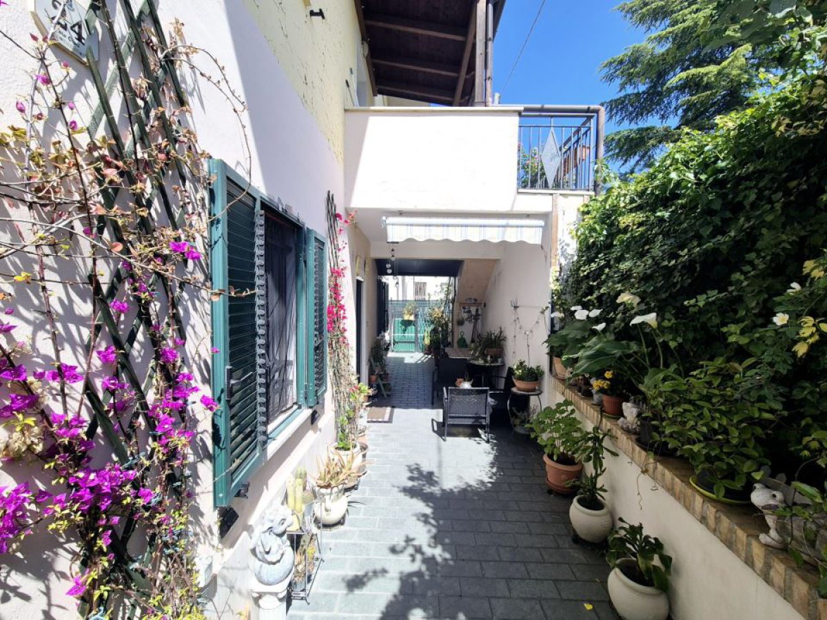 Villa for Sale Casalincontrada Chieti, Sale Villa Casalincontrada