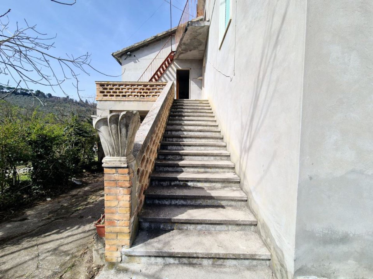 Villa for Sale Loreto Aprutino Pescara, Sale Villa Loreto Aprutino