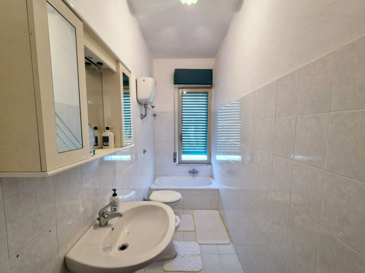 Villa for Sale Loreto Aprutino Pescara, Sale Villa Loreto Aprutino