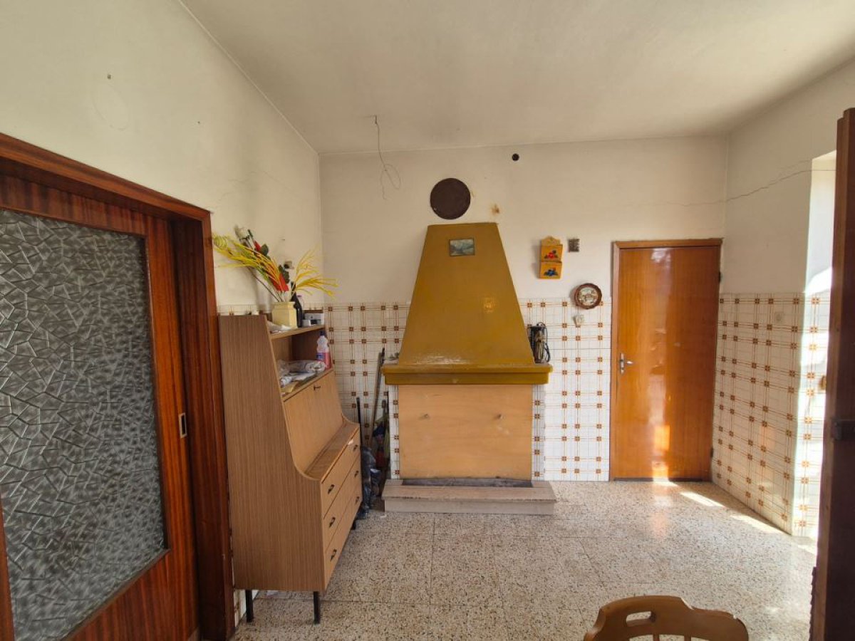 Villa for Sale Loreto Aprutino Pescara, Sale Villa Loreto Aprutino