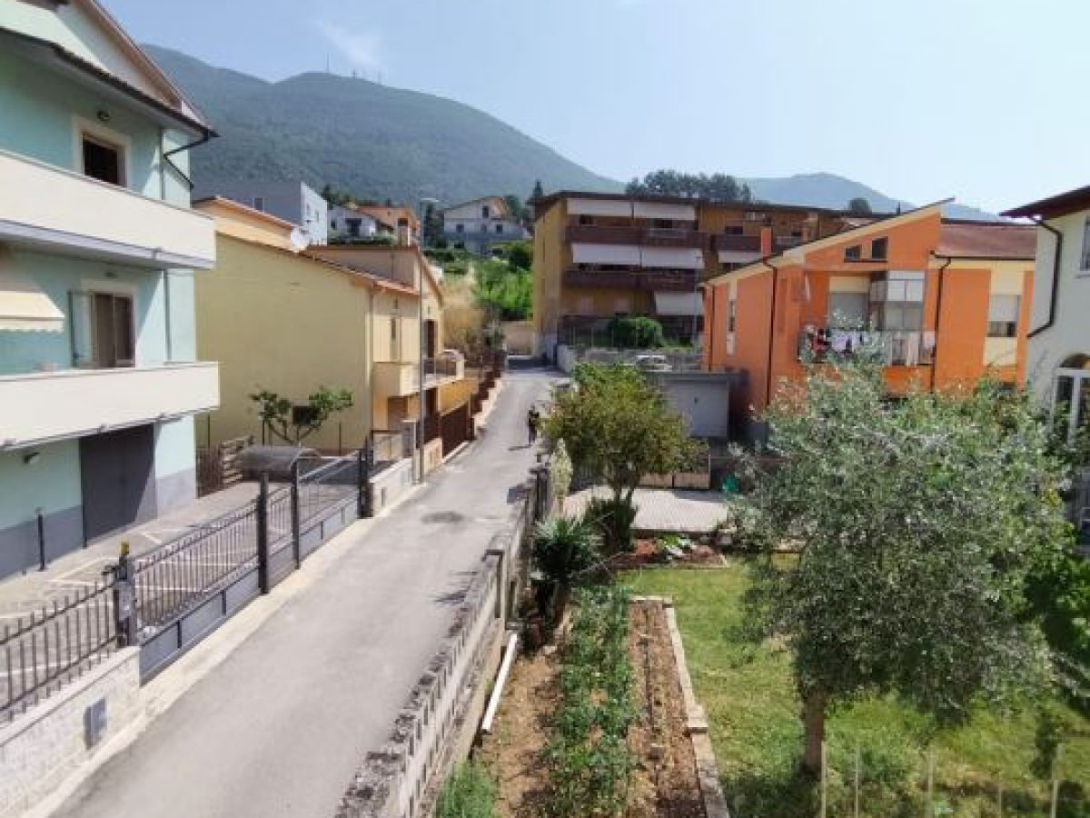 Villa for Sale Bussi sul Tirino Pescara, Sale Villa Bussi sul Tirino