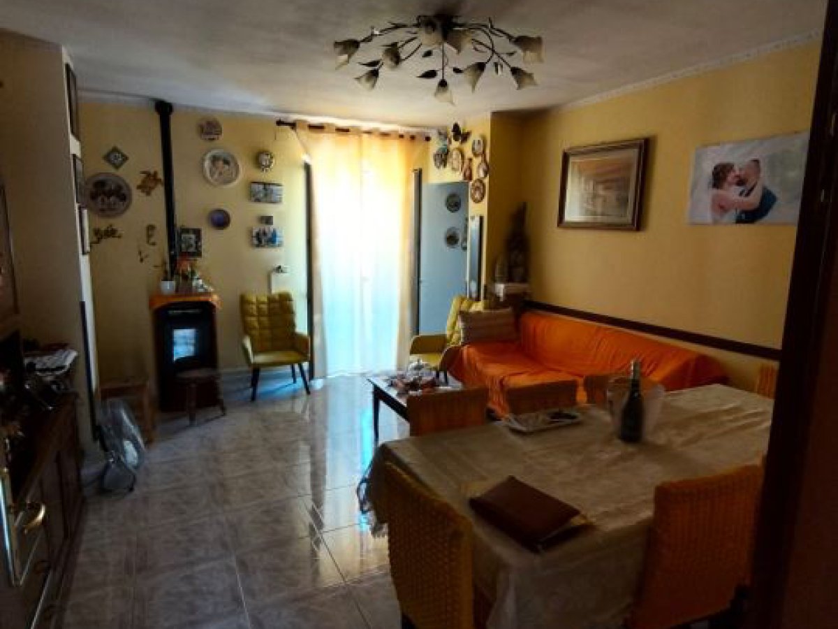 Villa for Sale Bussi sul Tirino Pescara, Sale Villa Bussi sul Tirino