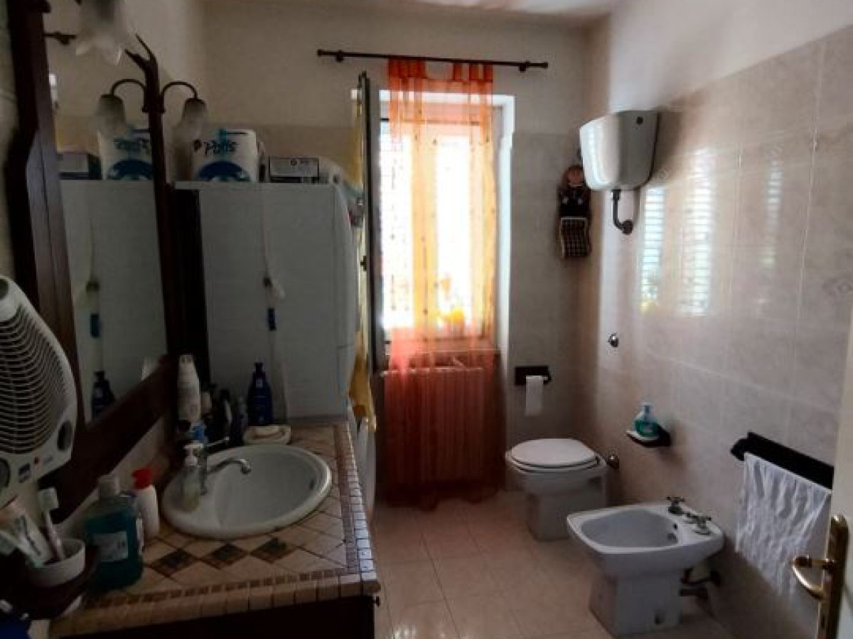 Villa for Sale Bussi sul Tirino Pescara, Sale Villa Bussi sul Tirino