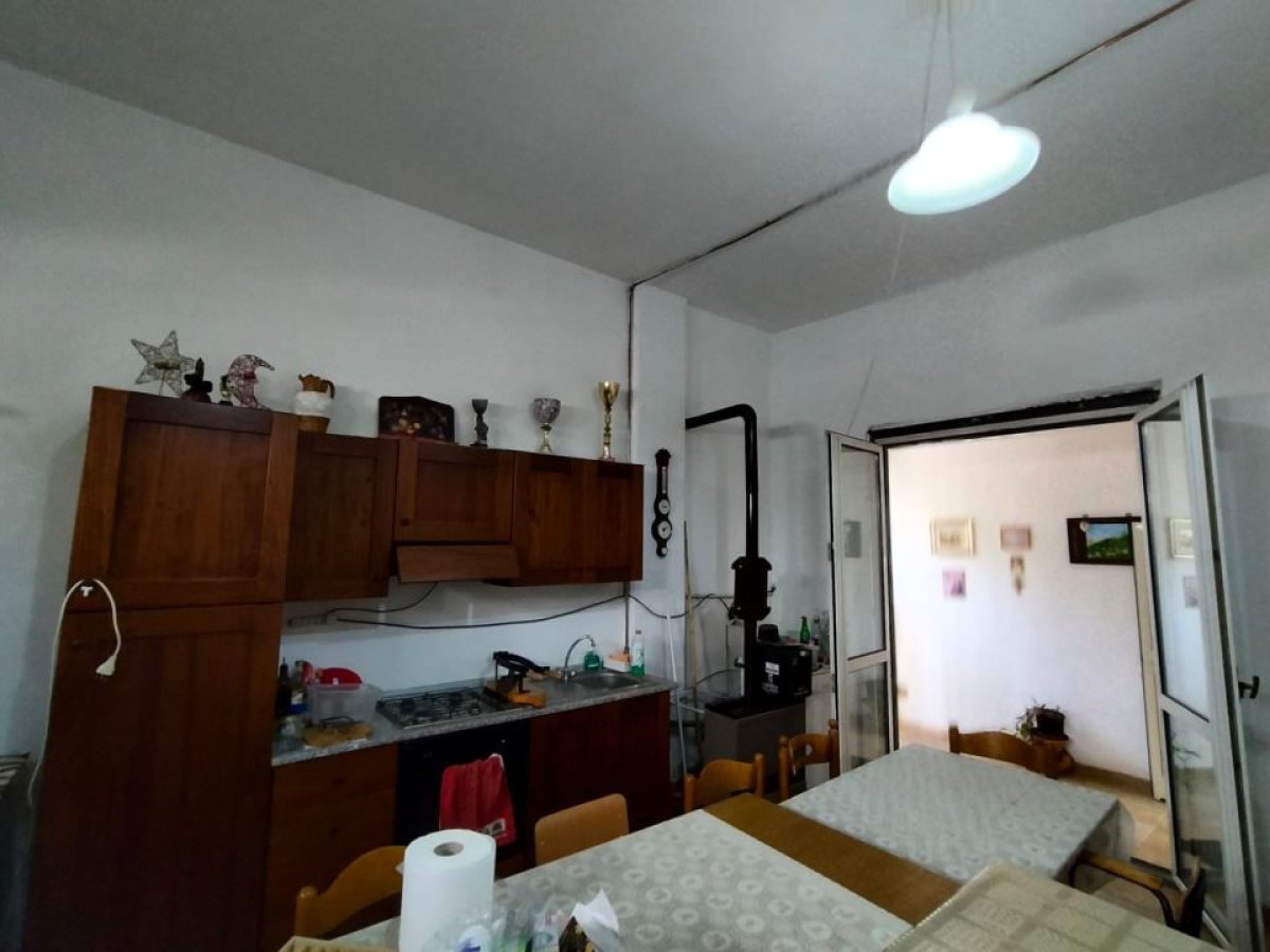 Villa for Sale Bussi sul Tirino Pescara, Sale Villa Bussi sul Tirino