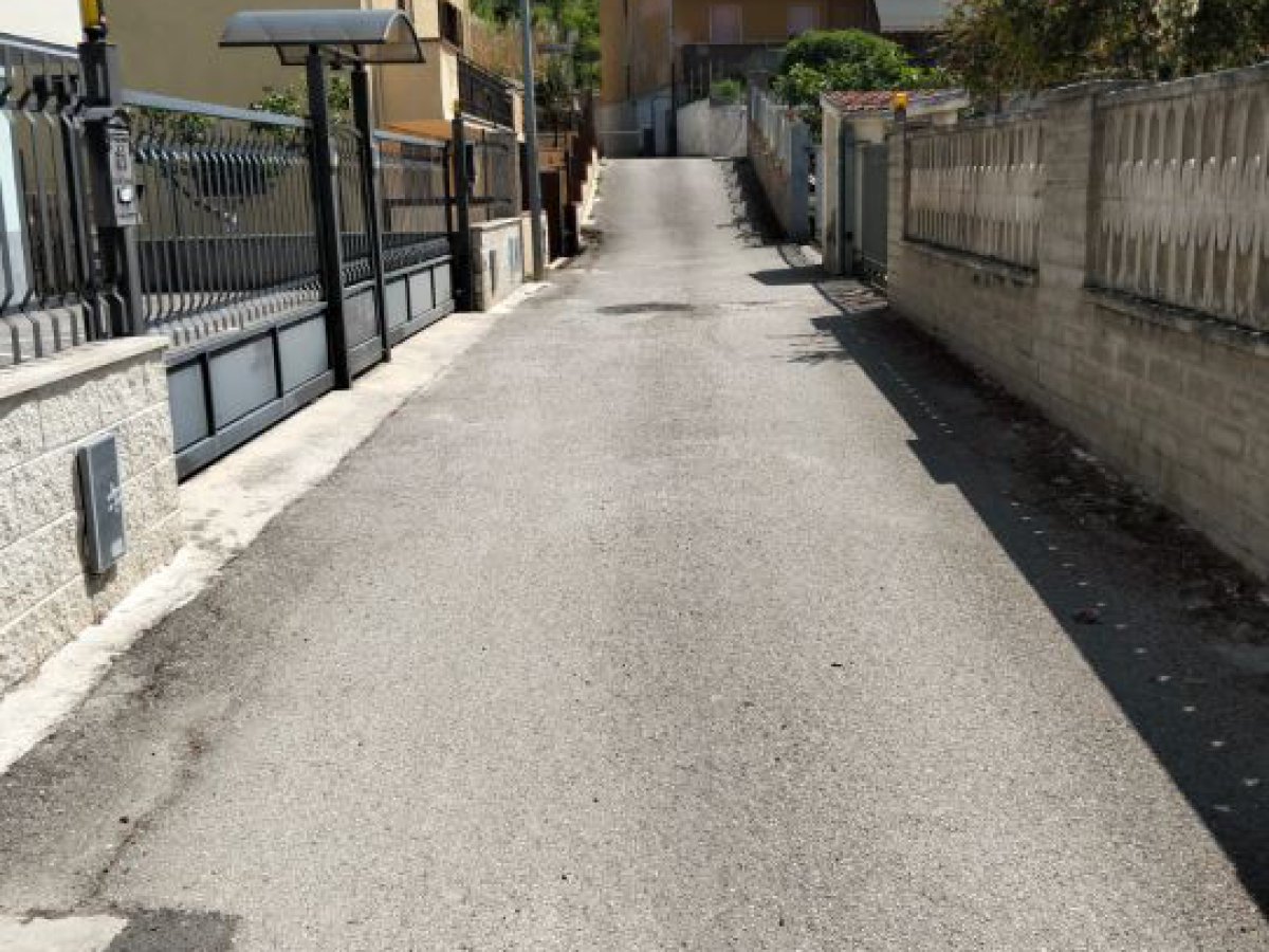 Villa for Sale Bussi sul Tirino Pescara, Sale Villa Bussi sul Tirino