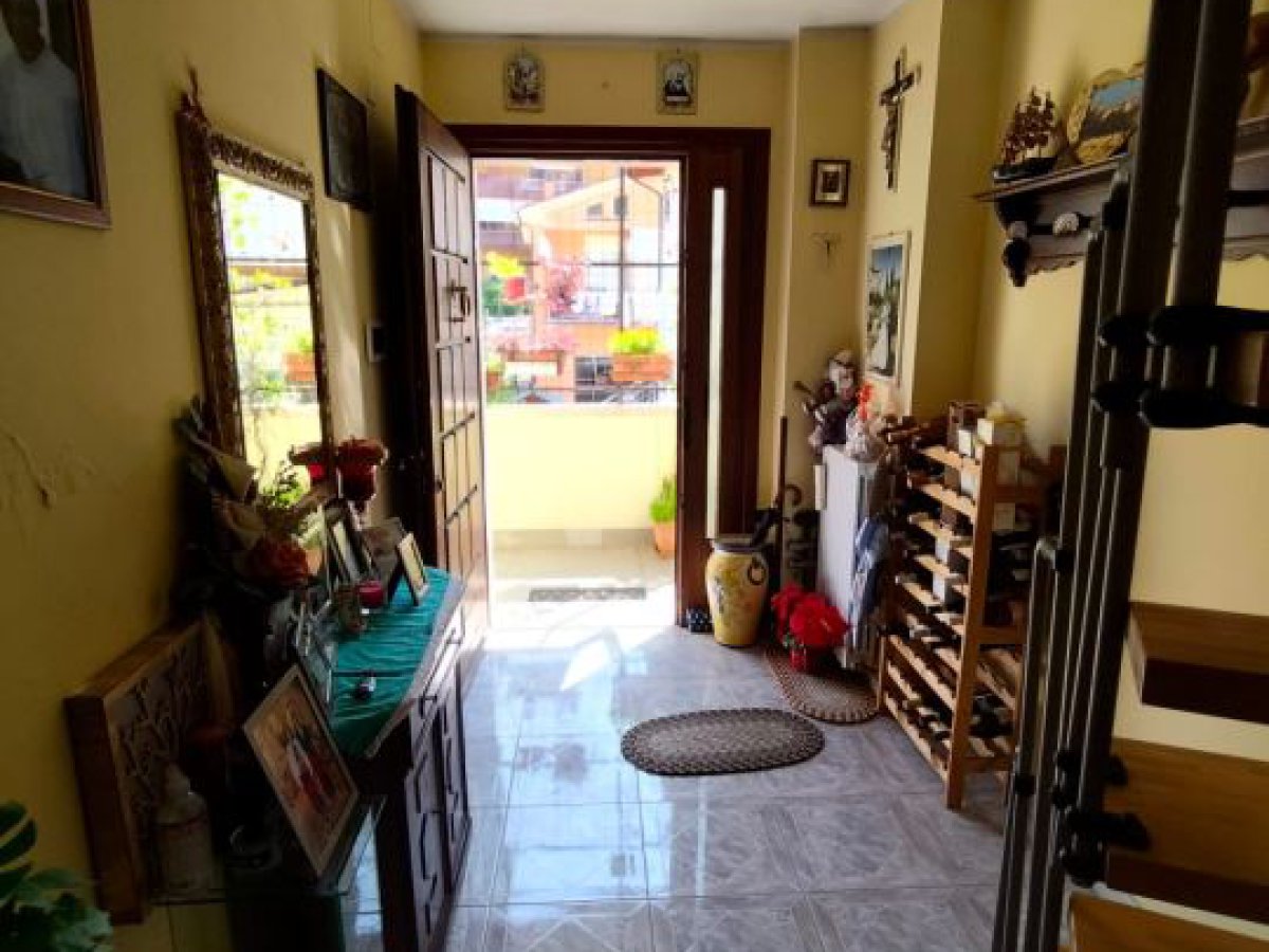 Villa for Sale Bussi sul Tirino Pescara, Sale Villa Bussi sul Tirino