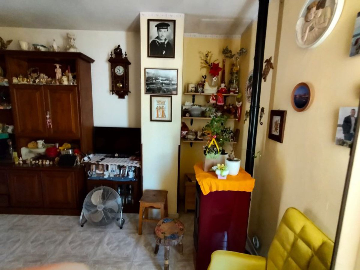 Villa for Sale Bussi sul Tirino Pescara, Sale Villa Bussi sul Tirino