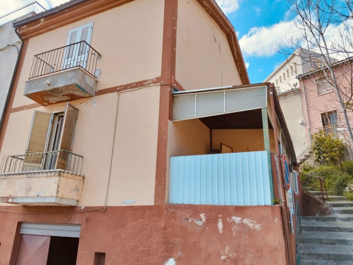 Semi-detached house for Sale Pescosansonesco Pescara, Sale Semi-detached house Pescosansonesco