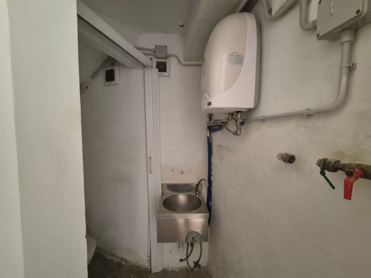 Shop/Commercial space for Sale Miglianico Chieti, Sale Shop/Commercial space Miglianico