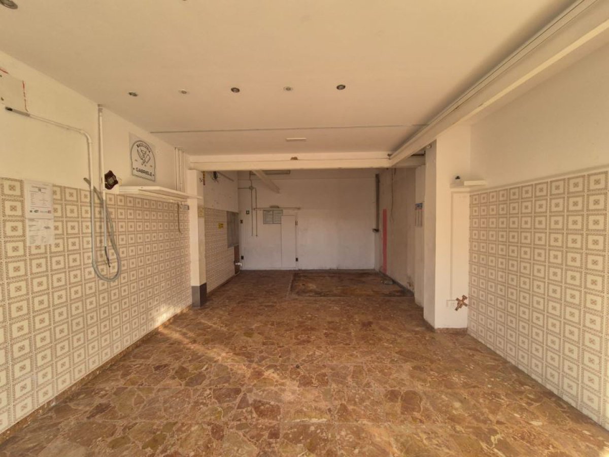 Shop/Commercial space for Sale Miglianico Chieti, Sale Shop/Commercial space Miglianico