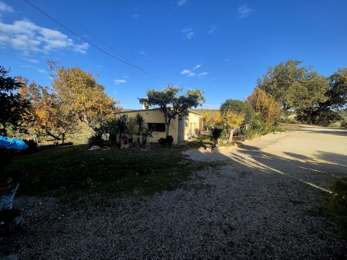 Cottage/Hamlet for Sale Loreto Aprutino Pescara, Sale Cottage/Hamlet Loreto Aprutino
