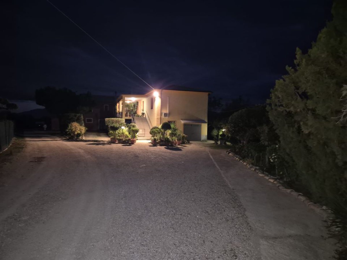 Cottage/Hamlet for Sale Loreto Aprutino Pescara, Sale Cottage/Hamlet Loreto Aprutino