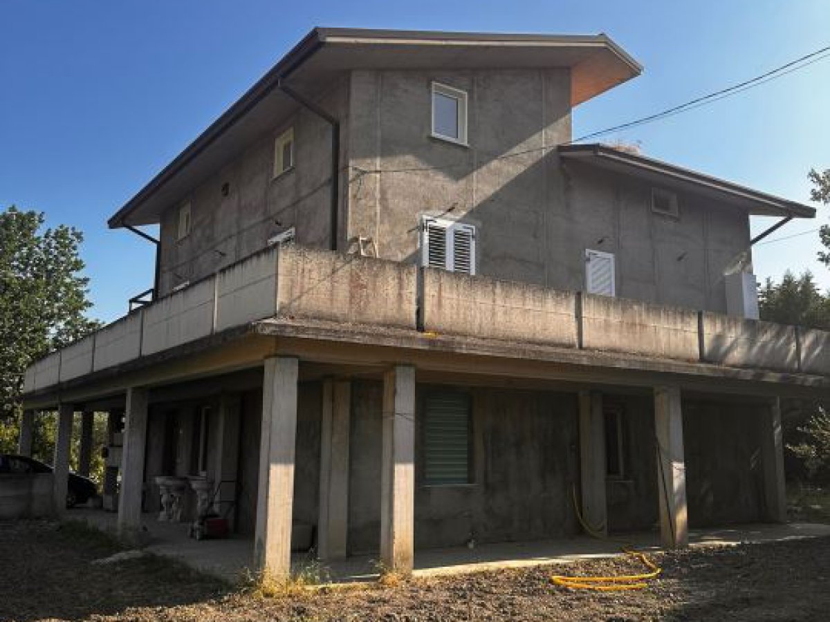 Villa for Sale Casoli Chieti, Sale Villa Casoli