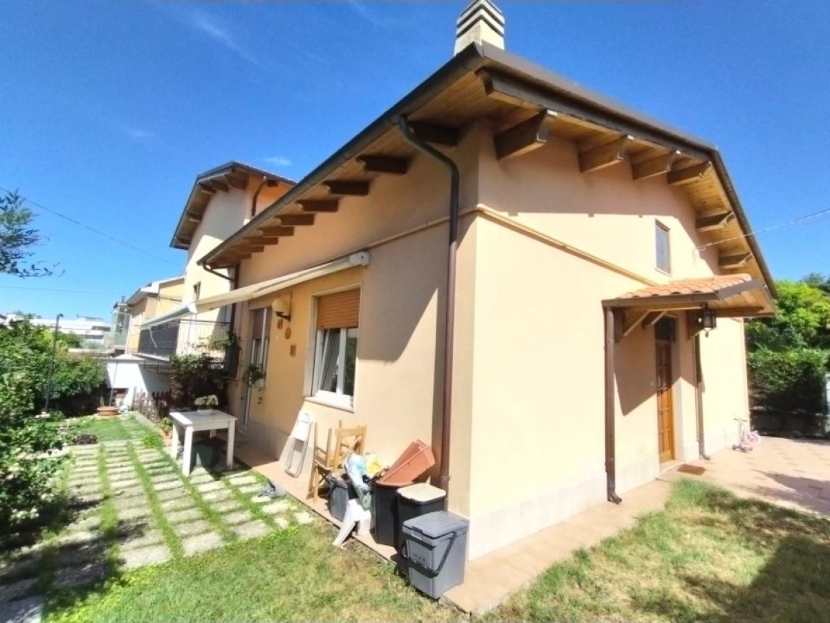 Villa for Sale Pescara Pescara, Sale Villa Pescara