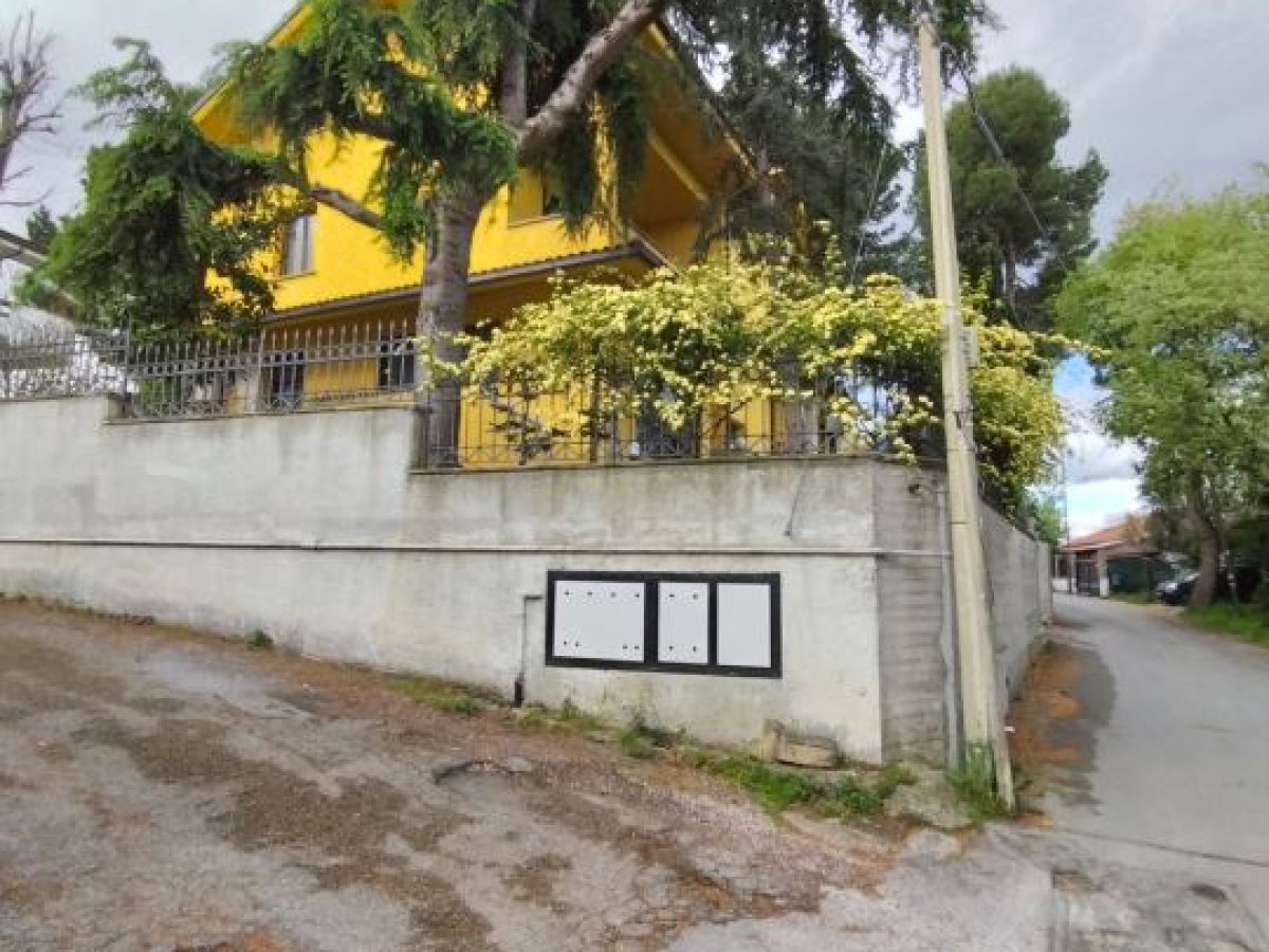 Villa for Sale Pescara Pescara, Sale Villa Pescara