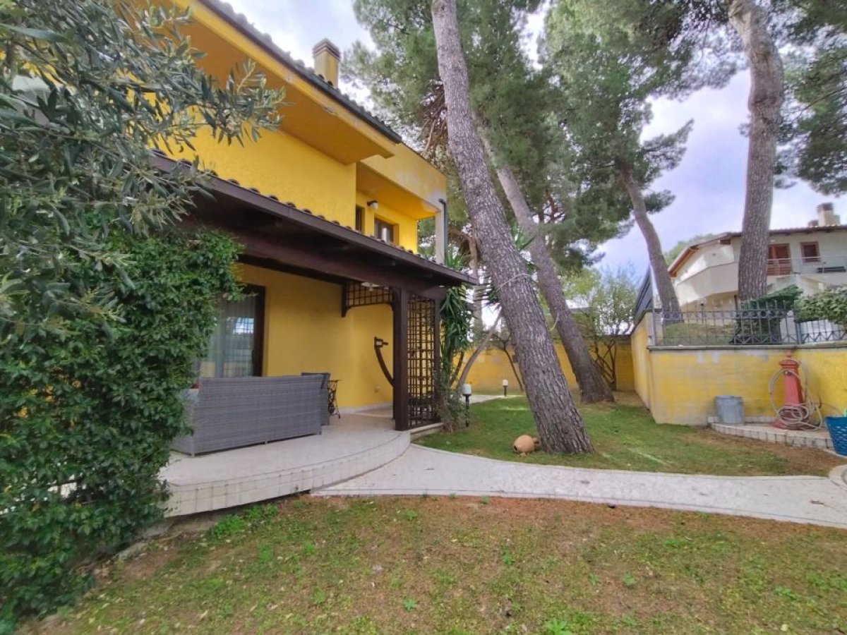 Villa for Sale Pescara Pescara, Sale Villa Pescara