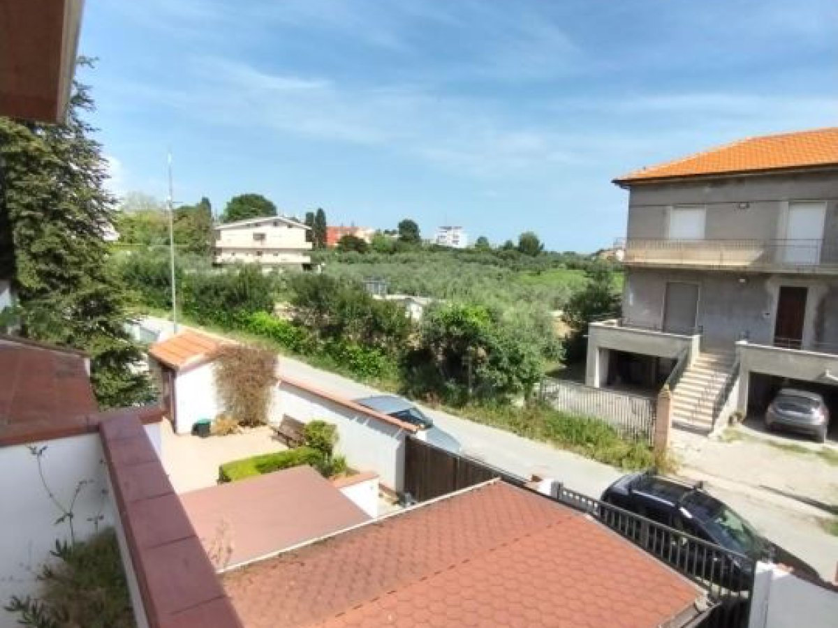 Terraced houses for Sale Pescara Pescara, Sale Terraced houses Pescara
