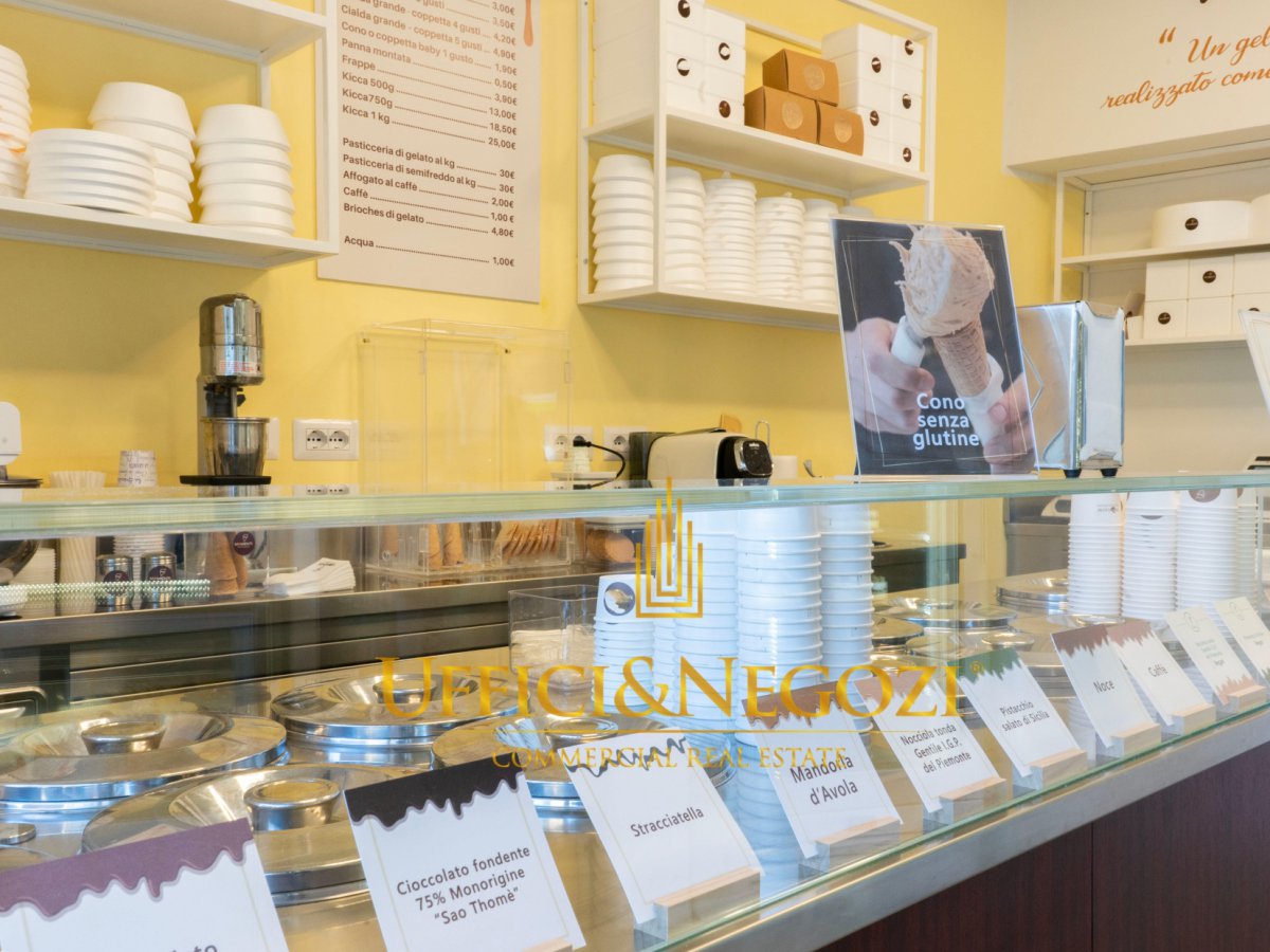 Shop/Commercial space for Sale Milano Milan, Sale Shop/Commercial space Milano