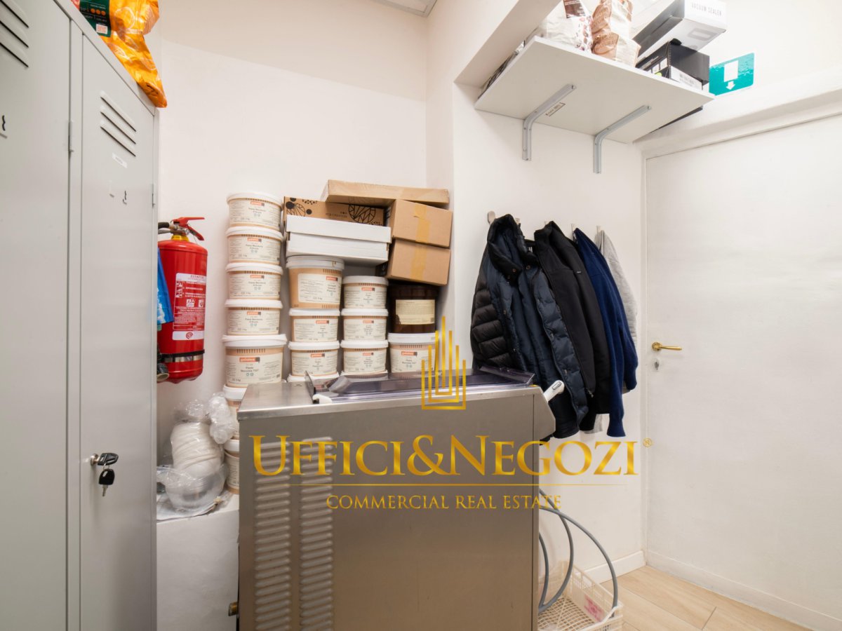 Shop/Commercial space for Sale Milano Milan, Sale Shop/Commercial space Milano