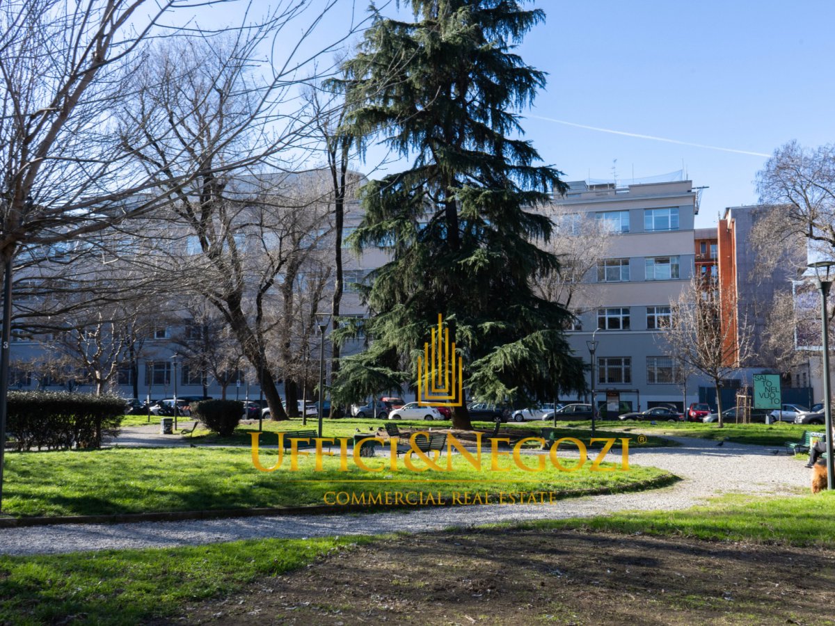 Shop/Commercial space for Sale Milano Milan, Sale Shop/Commercial space Milano