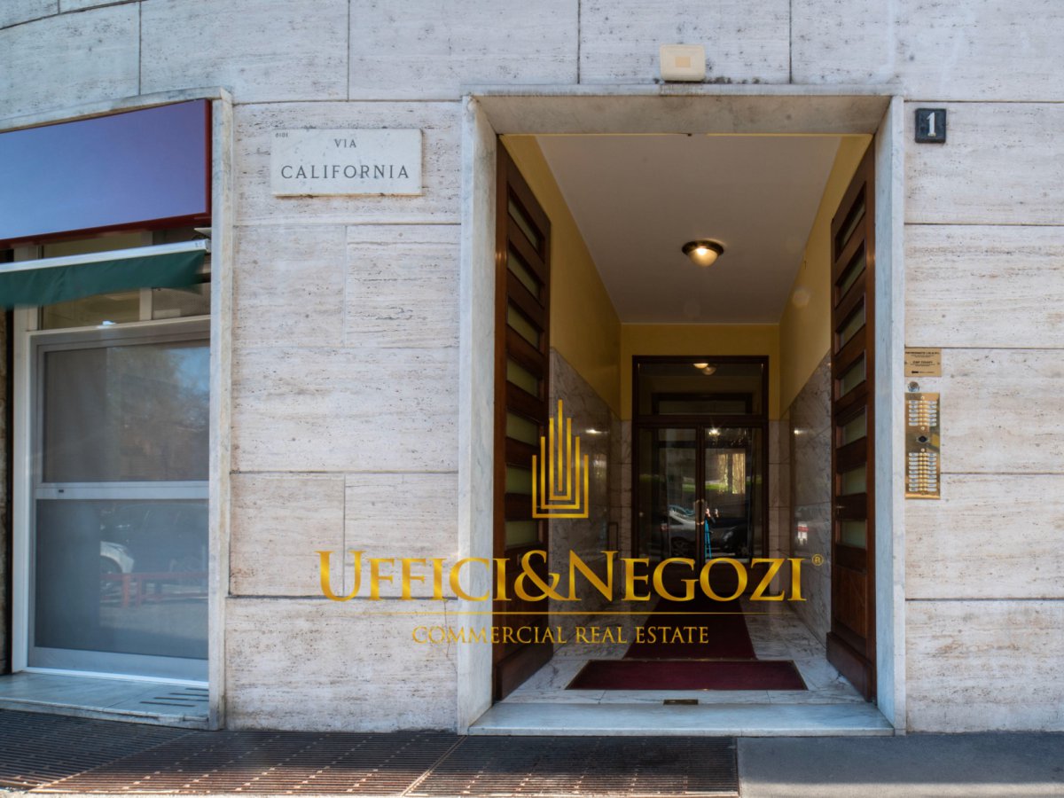 Shop/Commercial space for Sale Milano Milan, Sale Shop/Commercial space Milano