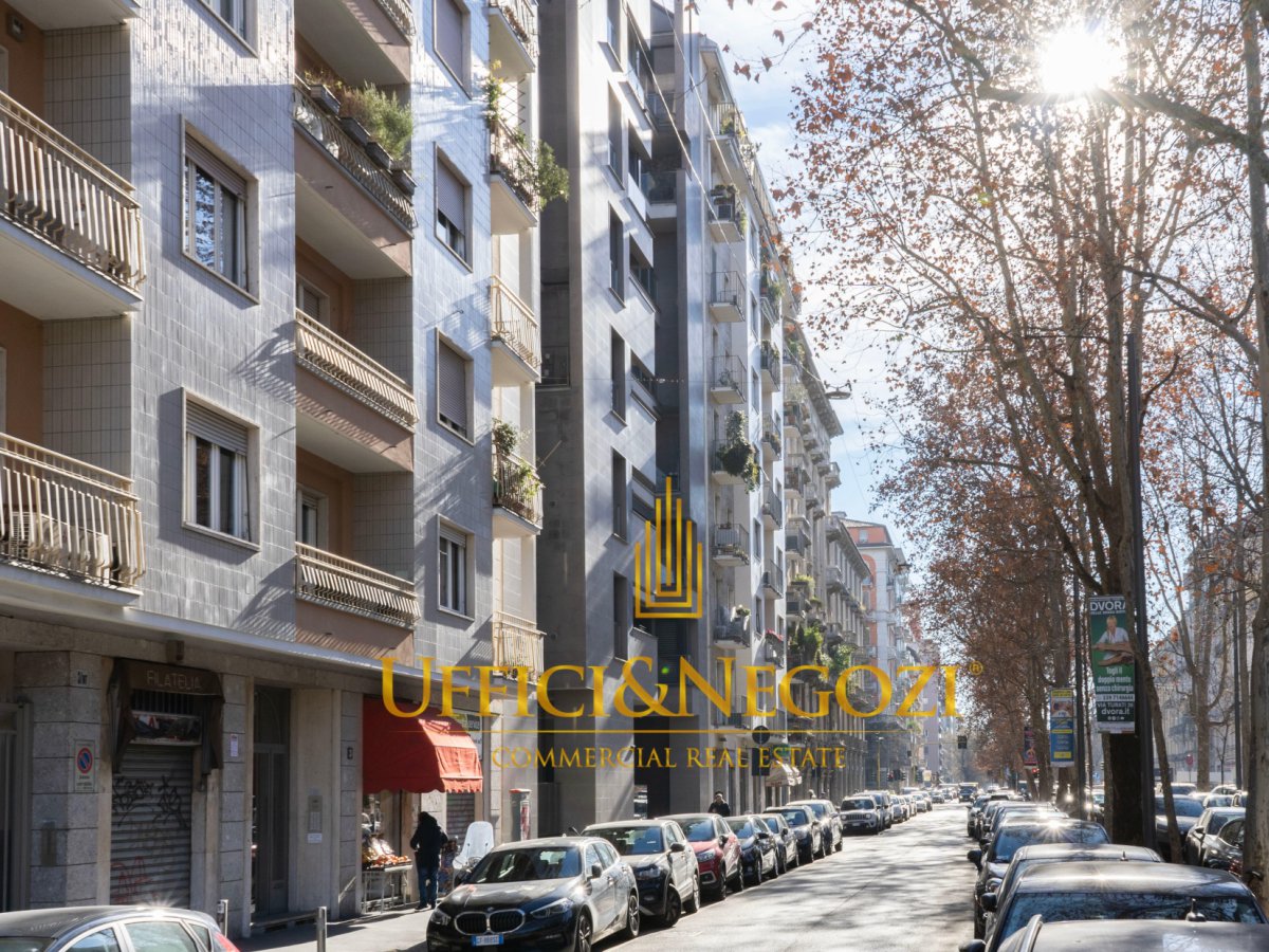 Shop/Commercial space for Sale Milano Milan, Sale Shop/Commercial space Milano