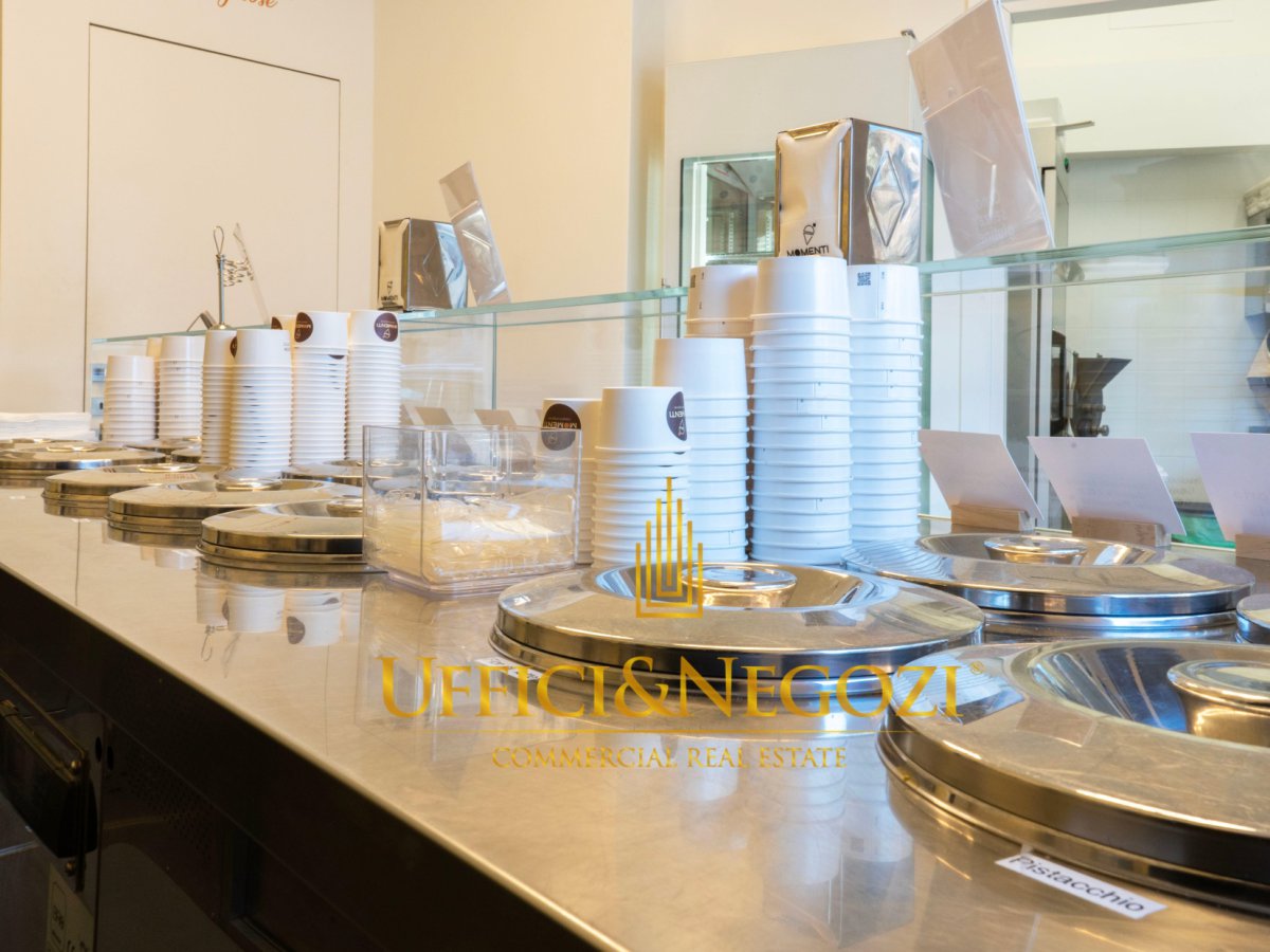 Shop/Commercial space for Sale Milano Milan, Sale Shop/Commercial space Milano