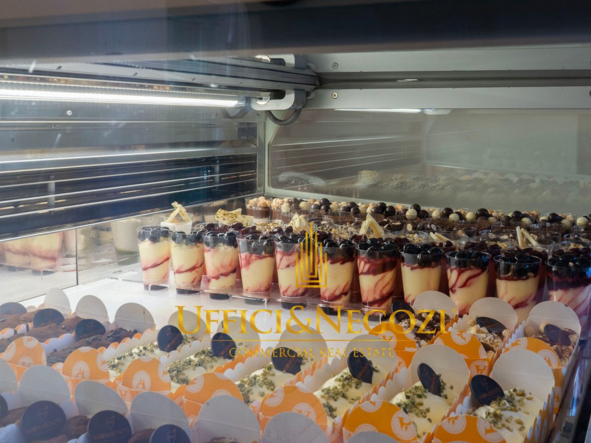 Shop/Commercial space for Sale Milano Milan, Sale Shop/Commercial space Milano