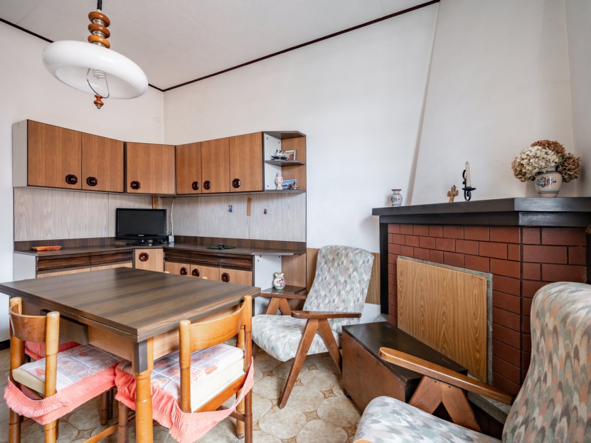 Apartament/Flats for Sale Lierna Lecco, Sale Apartament/Flats Lierna