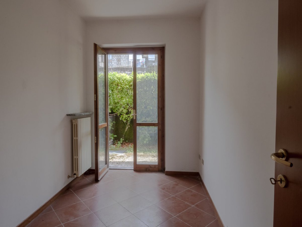 Apartament/Flats for Sale Esino Lario Lecco, Sale Apartament/Flats Esino Lario