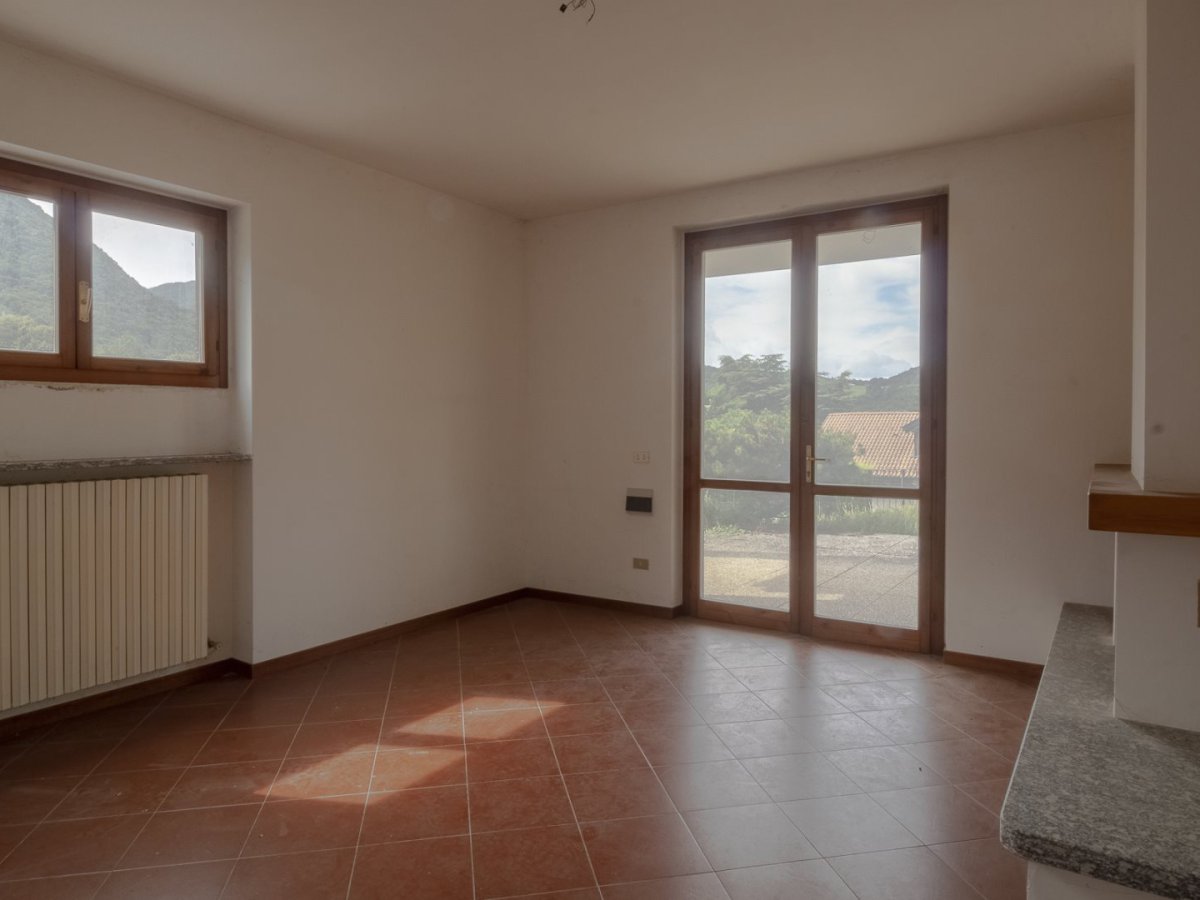 Apartament/Flats for Sale Esino Lario Lecco, Sale Apartament/Flats Esino Lario