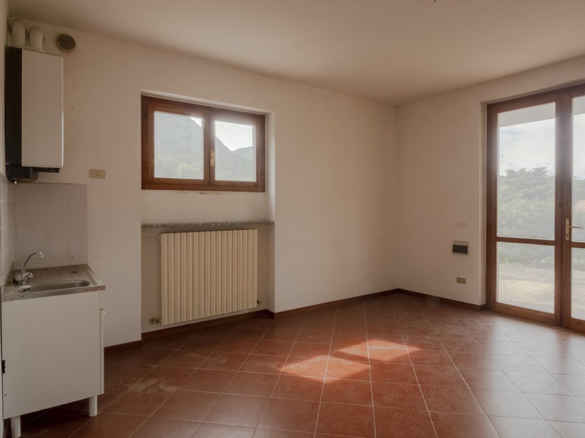 Apartament/Flats for Sale Esino Lario Lecco, Sale Apartament/Flats Esino Lario