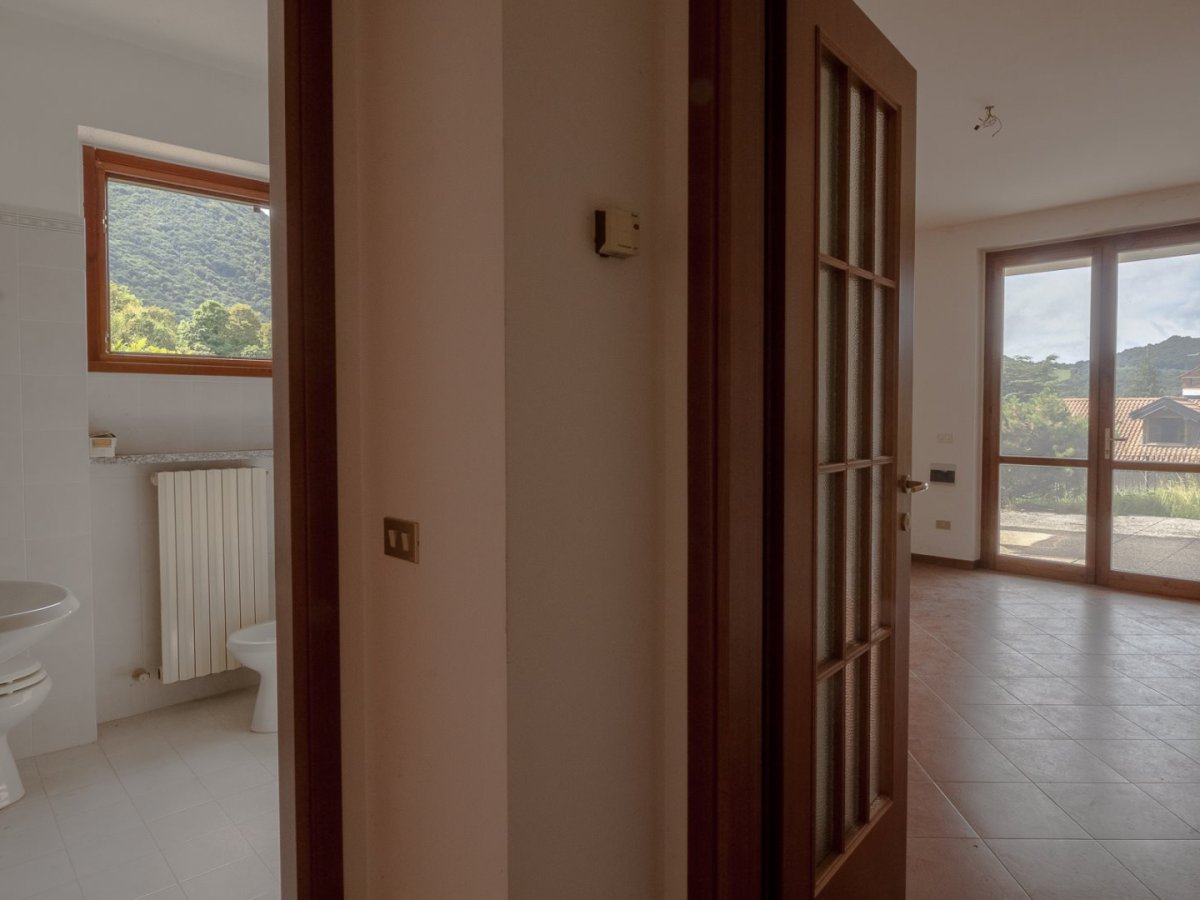 Apartament/Flats for Sale Esino Lario Lecco, Sale Apartament/Flats Esino Lario