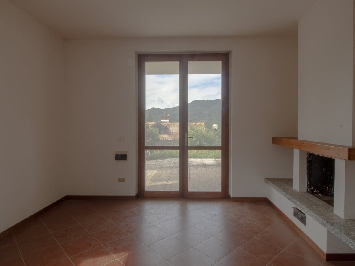 Apartament/Flats for Sale Esino Lario Lecco, Sale Apartament/Flats Esino Lario