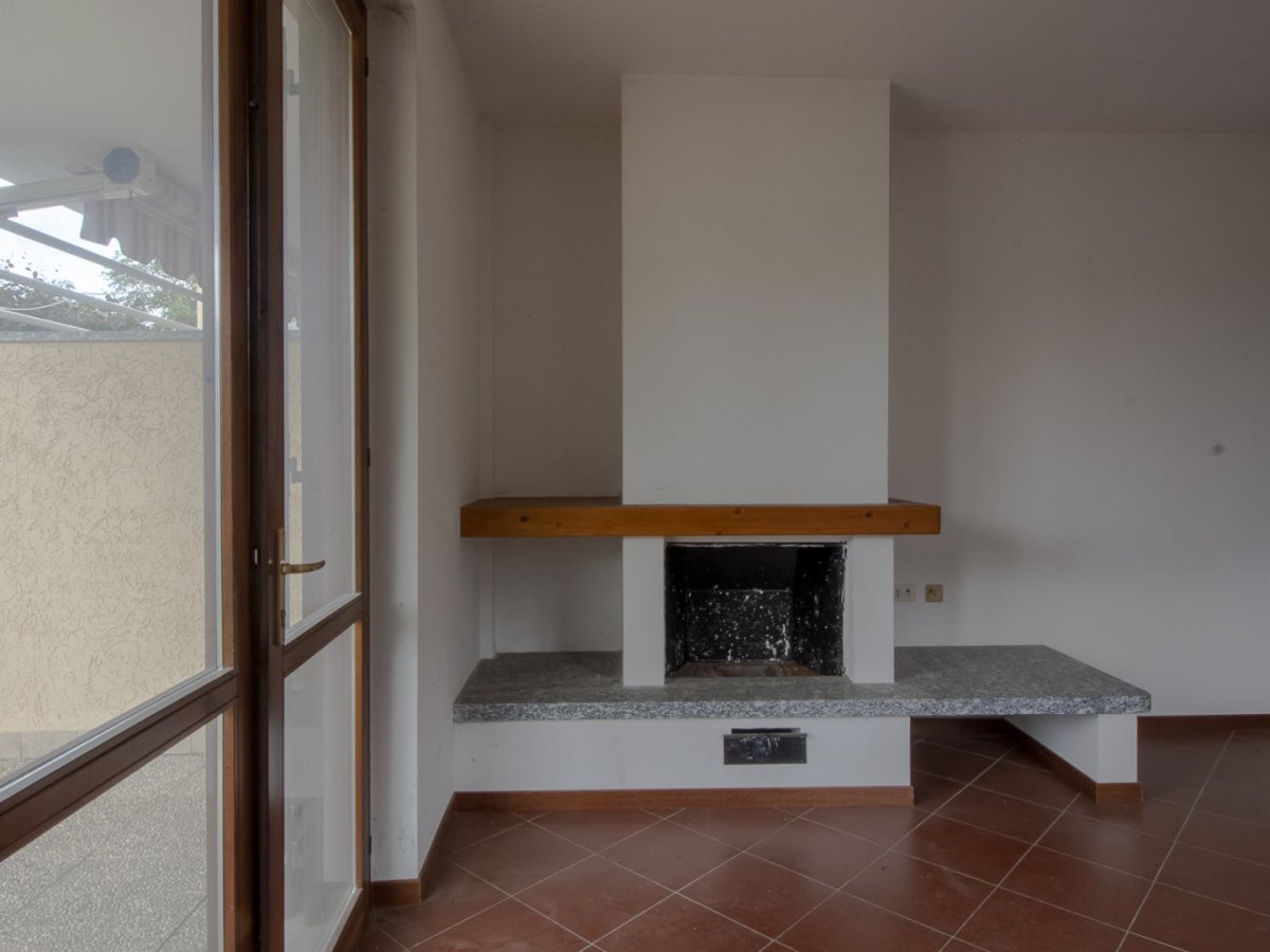 Apartament/Flats for Sale Esino Lario Lecco, Sale Apartament/Flats Esino Lario