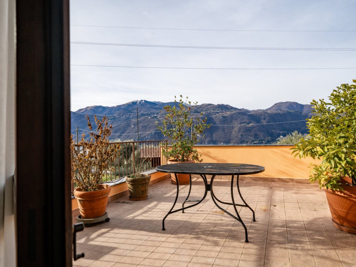 Apartament/Flats for Sale Lierna Lecco, Sale Apartament/Flats Lierna