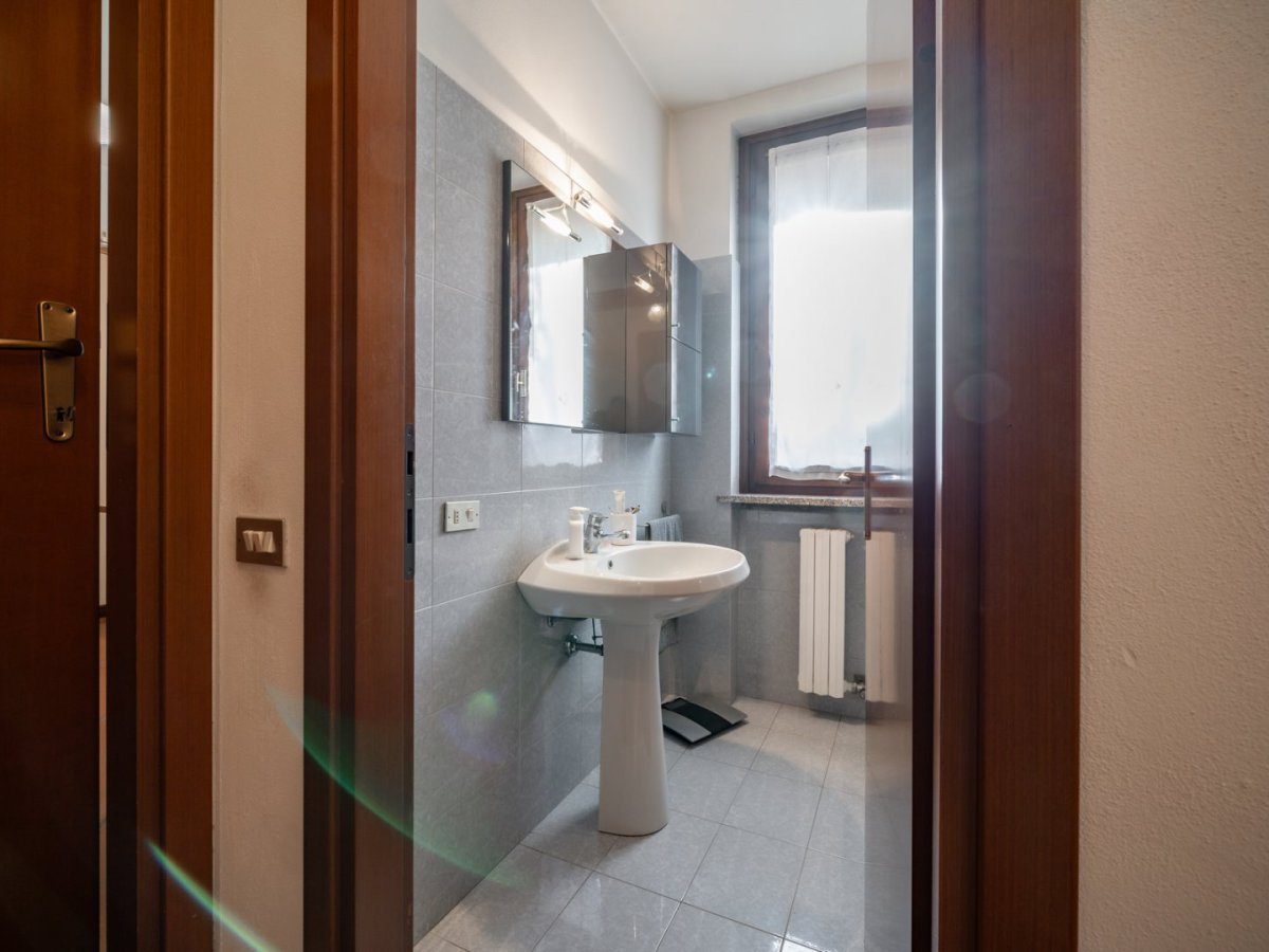 Apartament/Flats for Sale Lierna Lecco, Sale Apartament/Flats Lierna