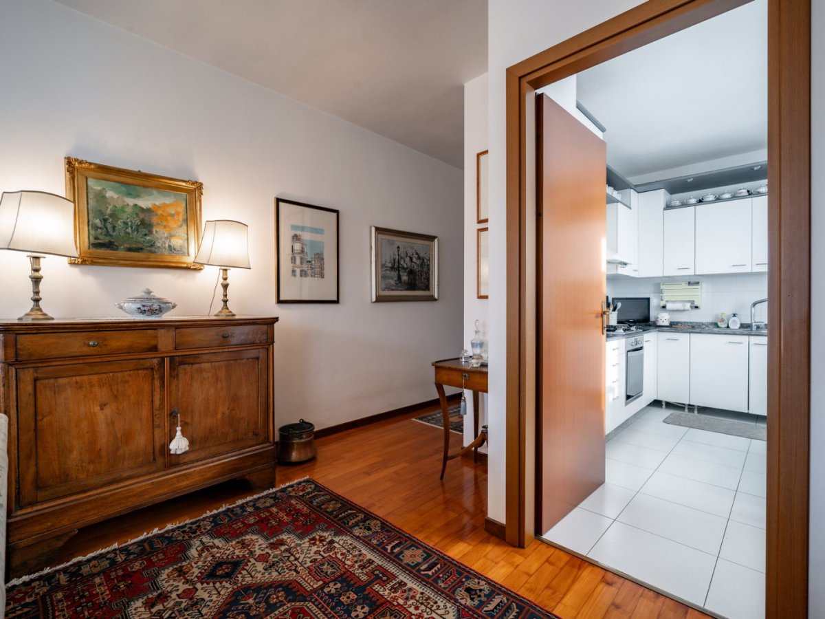 Apartament/Flats for Sale Lierna Lecco, Sale Apartament/Flats Lierna