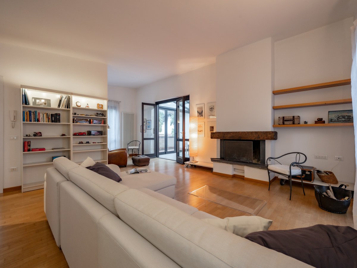 Apartament/Flats for Sale Lierna Lecco, Sale Apartament/Flats Lierna