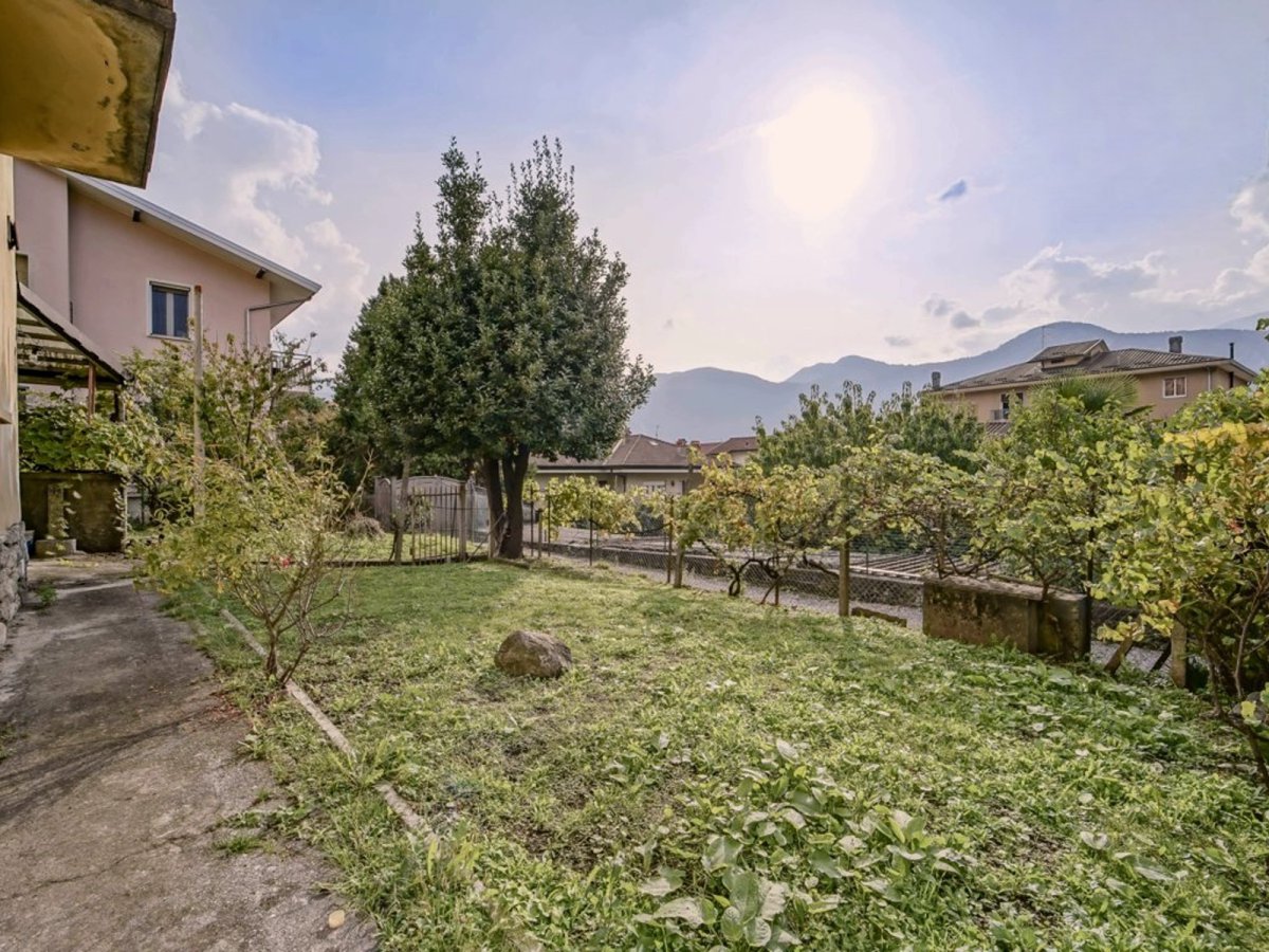 Detached for Sale Mandello del Lario Lecco, Sale Detached Mandello del Lario