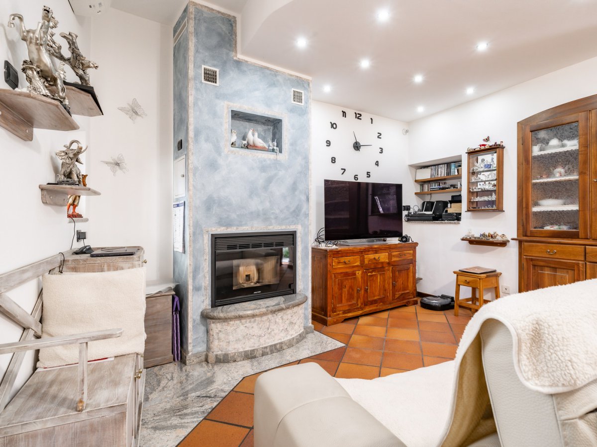 Detached for Sale Mandello del Lario Lecco, Sale Detached Mandello del Lario