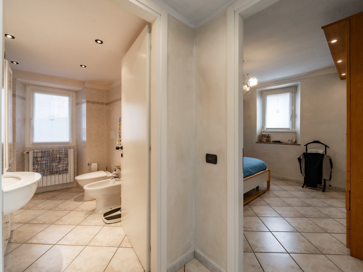 Detached for Sale Mandello del Lario Lecco, Sale Detached Mandello del Lario